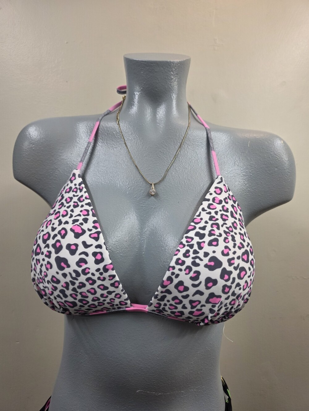 Arizona Jean Co Bikini Swimsuit Top Women Size XL Push Up PINK BLK ANIMAL PRINT
